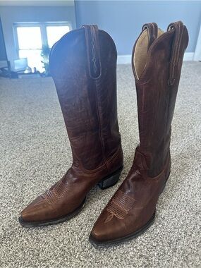 Idyllwind Brown Leather Western Heeled Boots